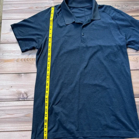 Lululemon Navy Blue Polo Shirt for Men Metal Vent Tech Performance Top - Picture 5 of 8